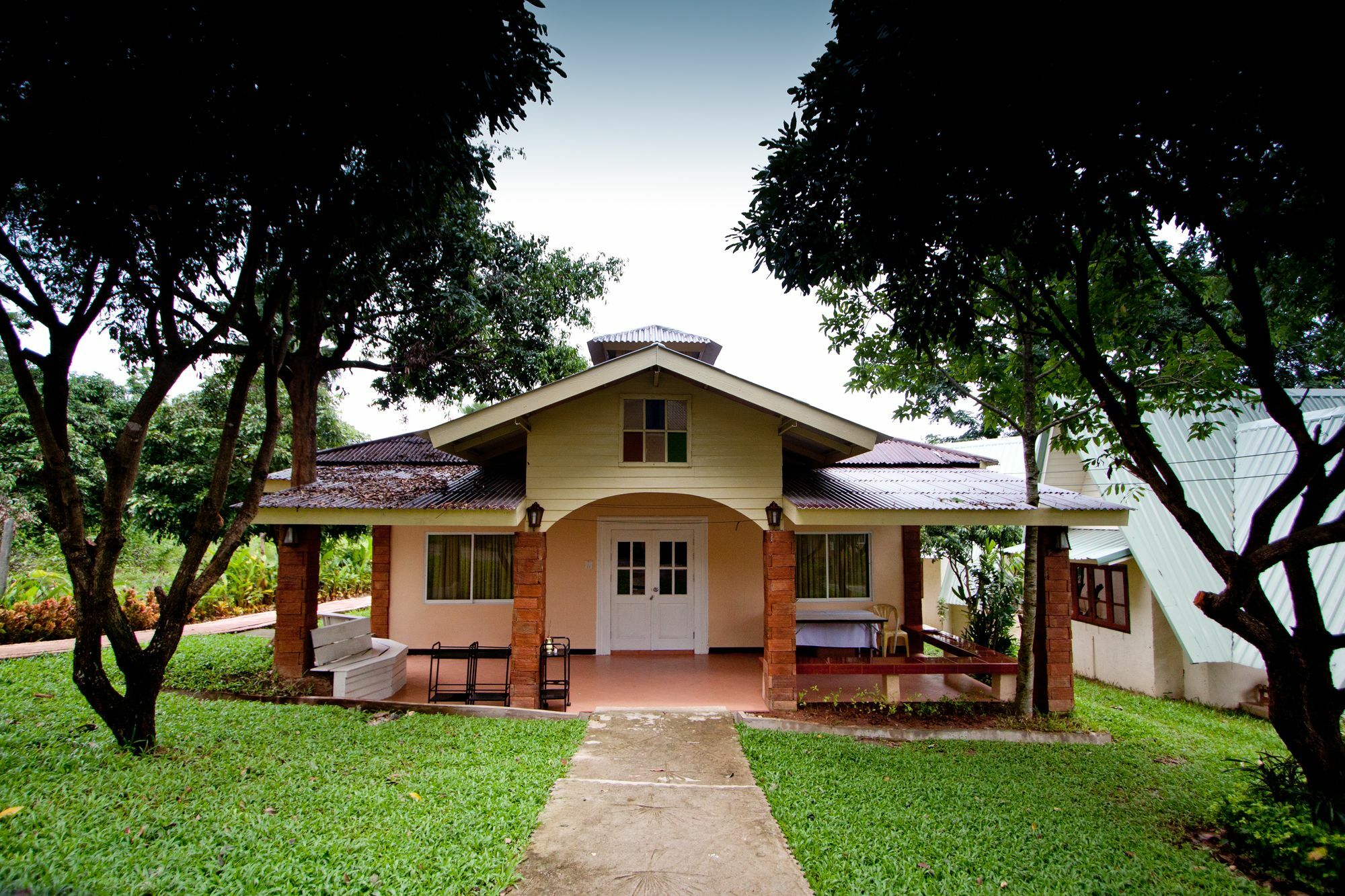 Touch Star Resort - Doi Inthanon Chom Thong Zewnętrze zdjęcie